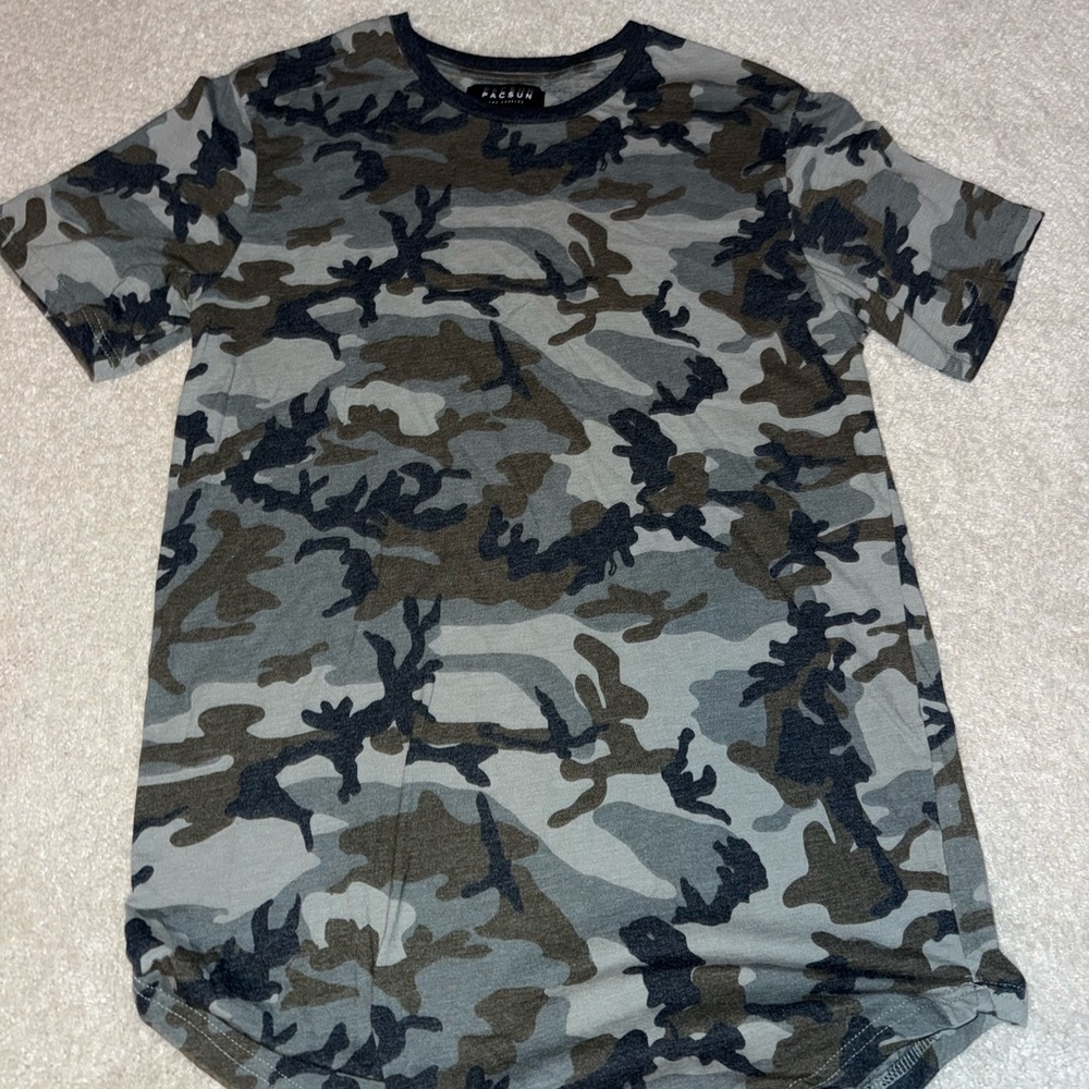 Men’s camo pacsun Tshirt